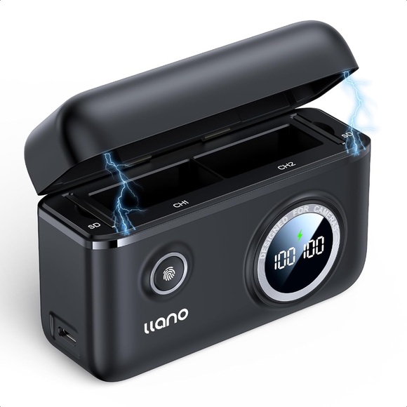 FUJIFILM X100VI Digital Camera (Black) Japan Model Plus Accessories - Picture 6 of 10